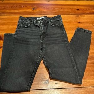 Zara skinny jeans size 6 but shrunk